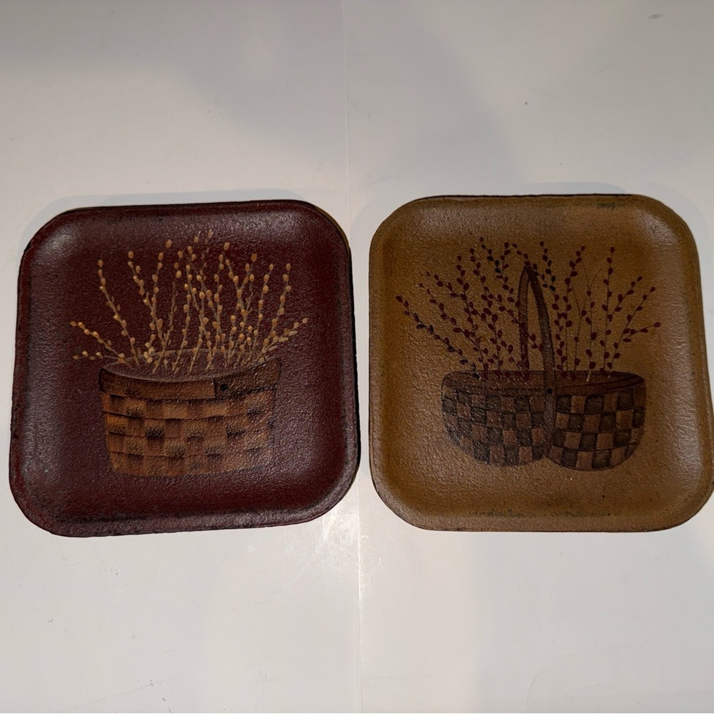 Donna White Rustic Basket Design square decorative wooden plates